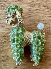 AUTHENTIC SWOBODA POODLE DOG BROOCH ~ PERIDOT, RUBY EYE ~ Pearl Tail CHARMING!