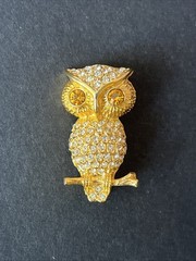 VTG Gold Rhinestone Owl Brooch Citrine Eyes Bird Pin 1.5” Mid Century Sparkle