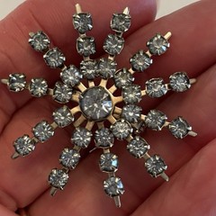 Vintage Rhinestone Brooch Earring Set Snowflake Starburst Light Blue Screw Back