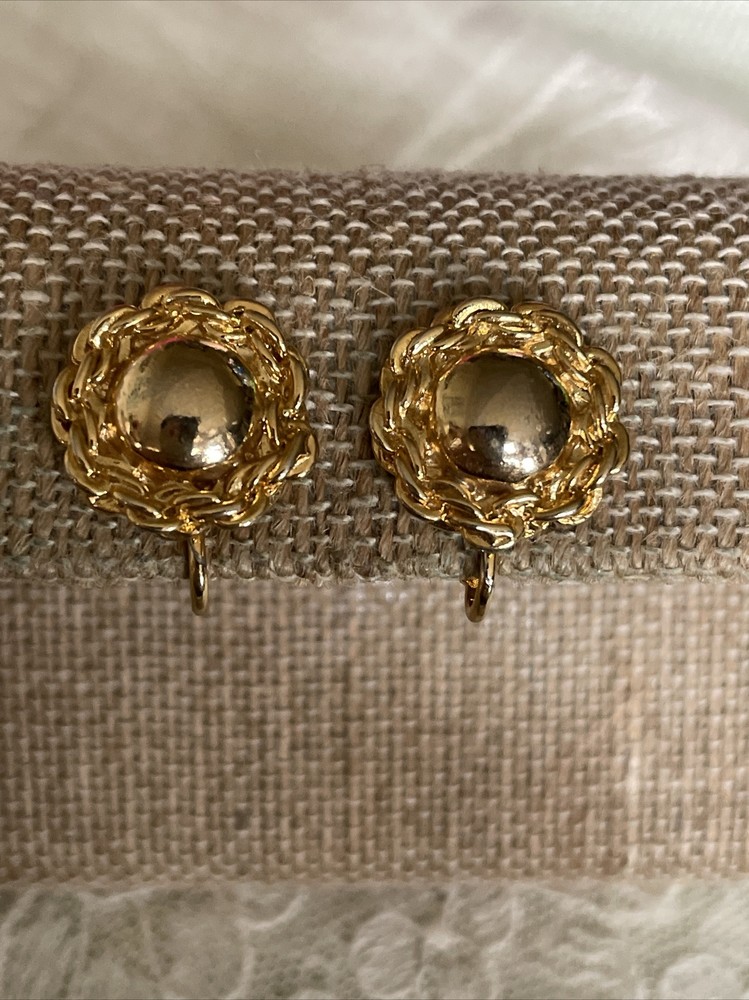 Vintage Gold Tone Clip On Earrings Jewelry JMS-30