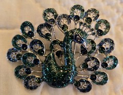 PEACOCK Brooch silver-tone & enamel 2 1/4″ x 1 1/2″ Bird Costume Glitter Jewelry