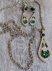 Jackie Collins Art Deco Style Green Cabochon Pendant Necklace & Earrings Set