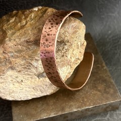 Brutalist Modernist Men’s Dimple Hammered Thick Pure Copper Cuff Bracelet Viking