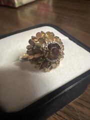 Vtg 1974 Avon SUNFLOWER Gold Tone Ring SunFlower Brown Topaz Wear & Patina 6.75