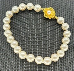Vintage Faux Pearl Bracelet Flower Shaped Clasp Marked G. Silver 7MM Faux Pearls