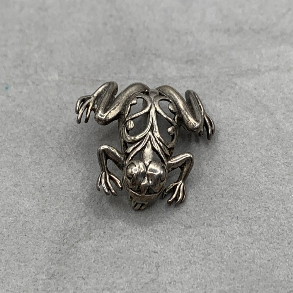 Vintage Jezlaine Sterling Silver Filigree Frog Brooch