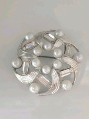 Vintage signed Lisner Silver tone Faux Pearl Baguette Crystal Brooch 1960s