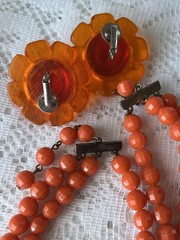 Vintage 60s Necklace Earrings Lucite Mod Plastic Set Lot Flower Orange Red