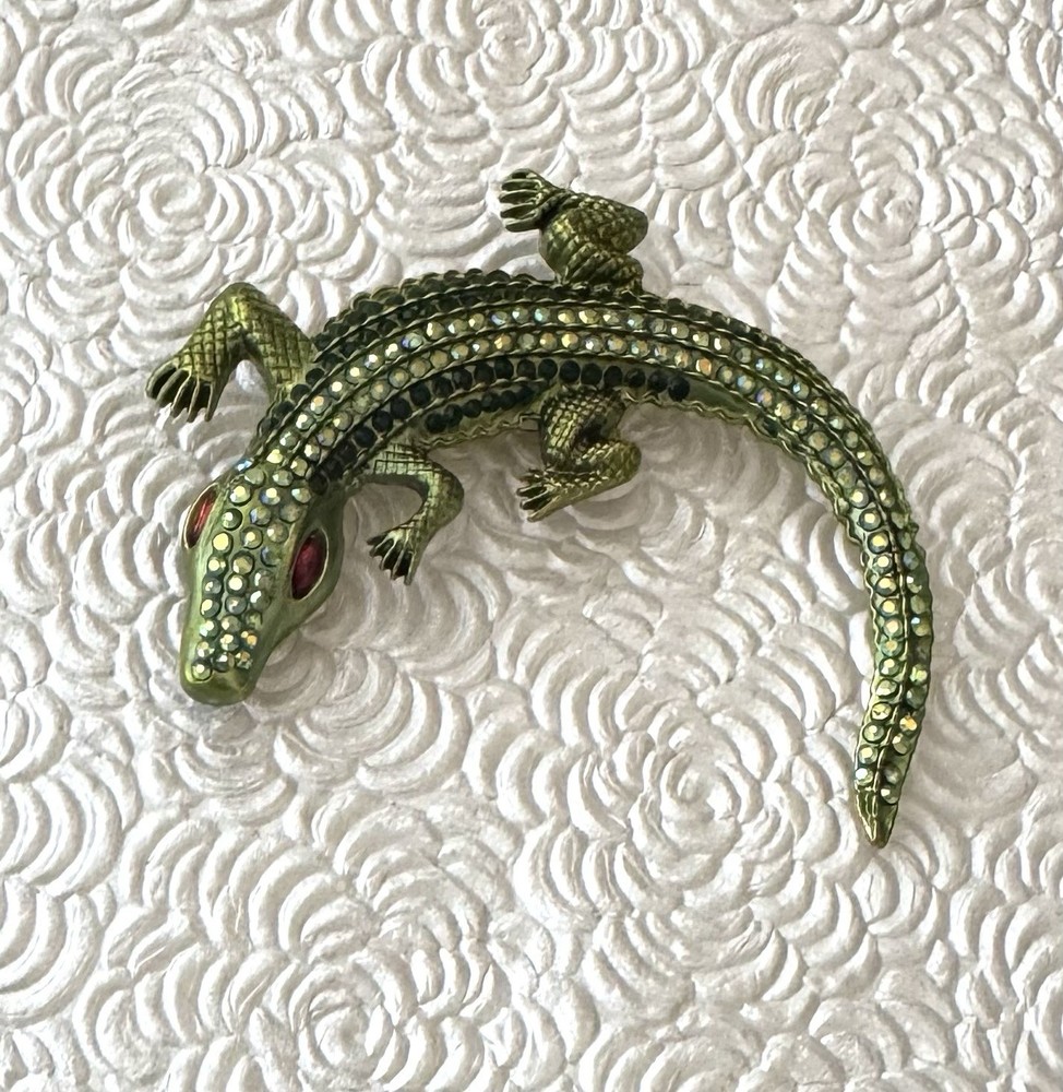 Vintage style Alligator brooch / silver tone metal w/ crystals