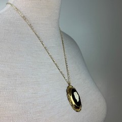 Vintage Black & White Cameo Pendant Necklace Gold Tone Germany Clasp 23″