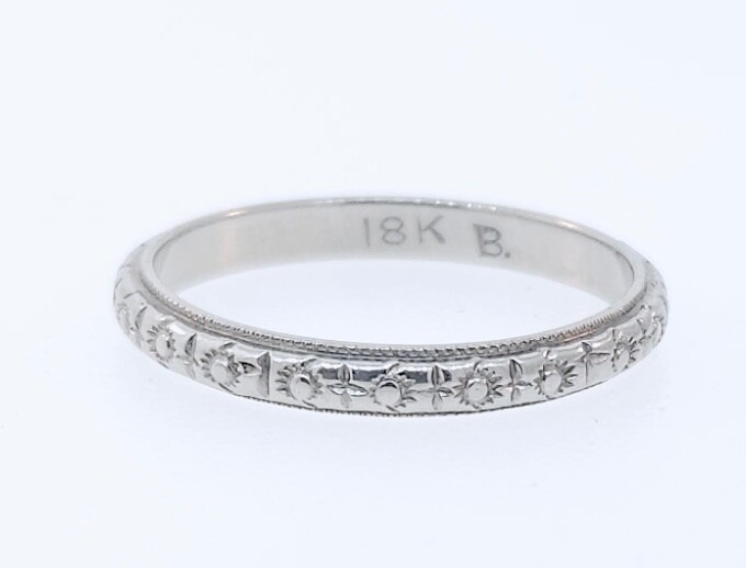 Antique Art Deco 1920’s 18k White Gold Wedding Band **EXCELLENT CONDITION**