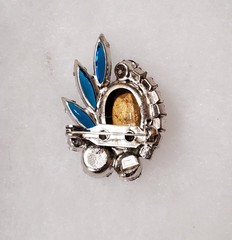 BLUE SAPPHIRE RHINESTONE BROOCH-PRONG SET STONES (mo-7)