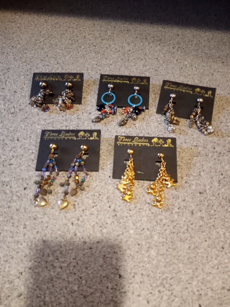 Lot Of 5 Vintage Three Ladies by Roxsann, Gold Tone Clip On And Pierced Earrings