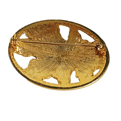 Vintage Gold Tone Enamel Lilies Oval Flower Brooch Pin Unsigned 2 Inch EUC