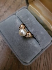 Vintage Goldtone Faux Pearl with Rhinestone Accents