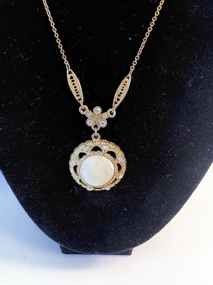 Mother Of Pearl Pendant Necklace Gold Tone Adjustable Length Signed 1928 Brand