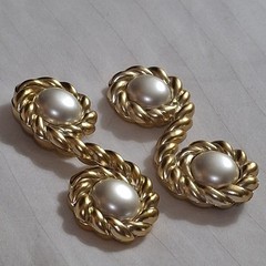 Vintage Y2k Statement Earrings Clips Faux Pearl 3-1/4″L Light Weight Resin Look!