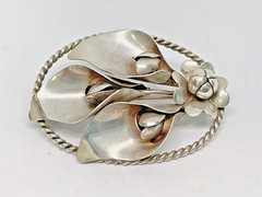 Signed Hobe Sterling Silver 1940’s Floral Cala Lily Brooch Pin