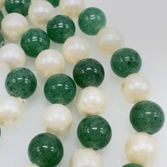Vintage Cultured Pearl & Aventurine Necklace 28 in 7 mm Hidden Clasp 1980s