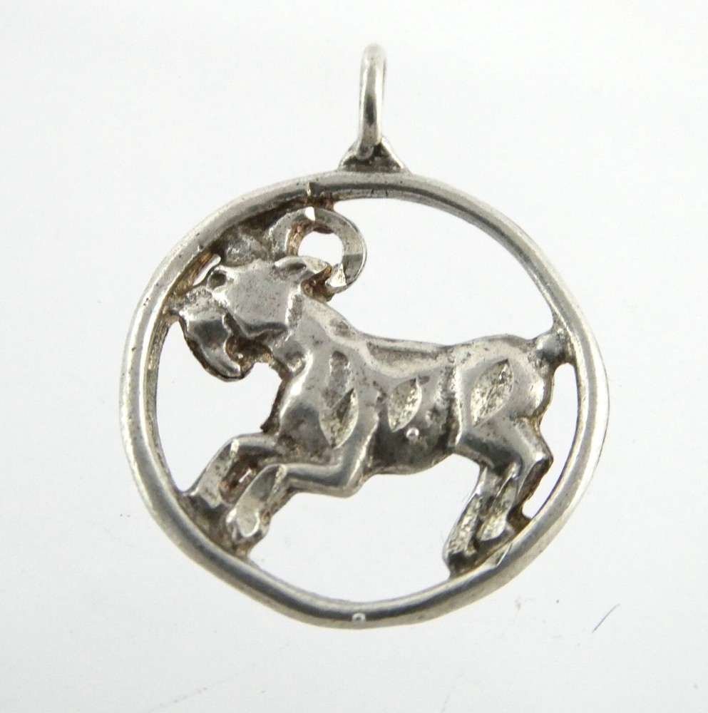 Vintage Sterling Silver Zodiac Ram Aries Pendant 1.8g 7/8 Inch Length
