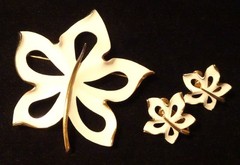 Signed Napier Leaf Brooch & Earrings Vintage Clip Screw On Gold Tone & White