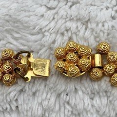 Vintage Popcorn Cluster Necklace Chunky Gold Tone Fancy Box Clasp 16.5″