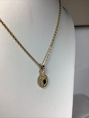 Vintage 18″ Cable Chain Oval Faux Amethyst Pendant Gold Tone Necklace NN36