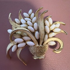 Vintage Flower Basket Brooch-cream Enamel & White Stones. Signed ART B1-0020