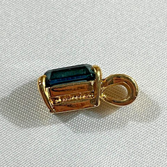 Vintage Deco Style London Blue Topaz Glass Pendant Stud Earrings Set Gold Tone