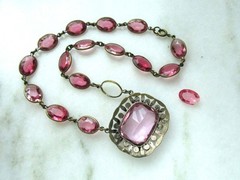 Antique Art Nouveau Czechoslovakia Pink Glass Stone Necklace ETC10618