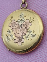 Large Vintage LOCKET Pink Rose Gold Antique Gold Filled Y GF Necklace Pendant
