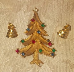 Estate Christmas Tree Brooches ~ TRIFARI CROWN ~ART ARTHUR ~GERRYS AVON ~ WIRE +