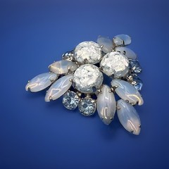 Vintage Baby Blue Moon‑Glow Brooch | Silver‑Tone Retro Mid‑Century
