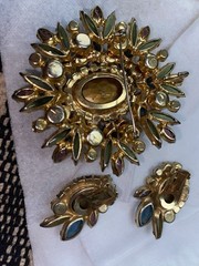 Vintage Juliana Watermelon Rhinestone Brooch Earring Set