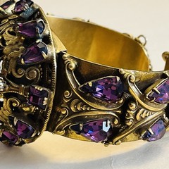 Sandor Amethyst Marquise Rhinestone & Pearls Ornate Sprung & Hinged Bracelet