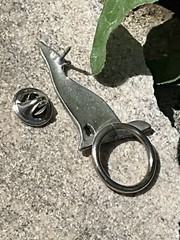 Vintage Silver Tone Wolf Eye Glasses Holder Pin Jewelry