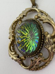 Vintage Gold Tone Oval Watermelon Rivoli Pendant Unmarked