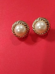 F Marvella Gold Pierced Glam Pearls Cabochon Vtg Retro Earrings