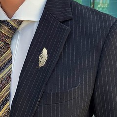 Gold Rhinestone Feather Brooch Pin for Women Men Fashion Crystal Delicate Lea…
