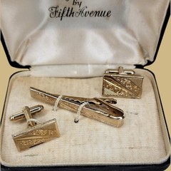 Cufflinks Tie Clip Set Gold Tone Styled by Fifth Avenue Vintage Original Box