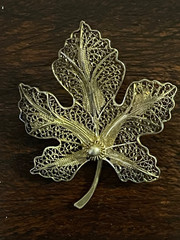 Vintage Gold Vermeil & Sterling Silver Filigree Maple Leaf Brooch from Portugal