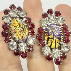 Vtg Juliana D&E Book Piece Cat Eye Glass Cabochon Earrings Red Clear Silver Clip