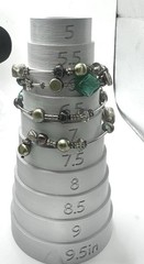 Boho Memory Wire Wrap Bracelet Green Art Glass Beaded Silver Tone Artisan Style