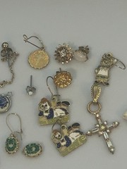 Miscellaneous Vintage Small/Mini Craft Jewelry Lot-Unique Items Charms
