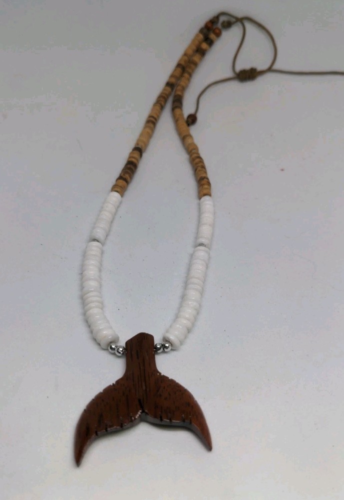 Boho Style Fish Tail Wood Coconat Beads Necklace 16in.