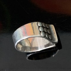 RARE 1968 VINTAGE MODERNIST ANNA GRETA EKER NORWAY STERLING SILVER “KNOT” RING