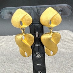 Vintage Earrings Matte Gold Tone Dangles Pierced 2 Inches