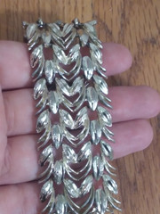 Judy Lee Bracelet Gold Tone 7 Inches Leaf Design Vintage
