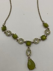 VTG Lauren Conrad Faceted Acrylic Green Rhinestone Statement Necklace 18”