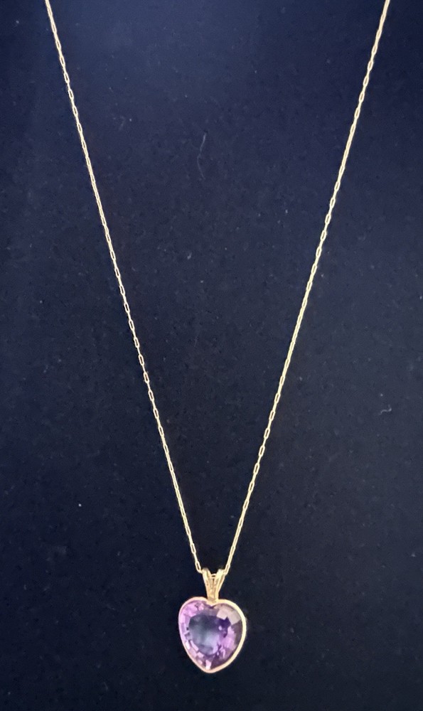 Vintage 14k Yellow Gold Dainty 16” w/Amethyst Heart Pendant 1.1.g